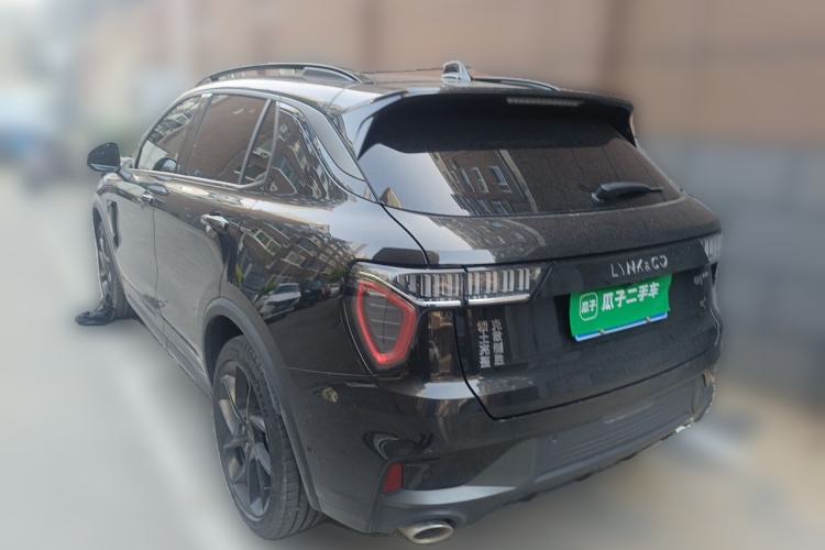 Used Lynk & Co 01 2021 2.0TD Four-Wheel Drive Dark Night Edition Rear Left 45 Deg