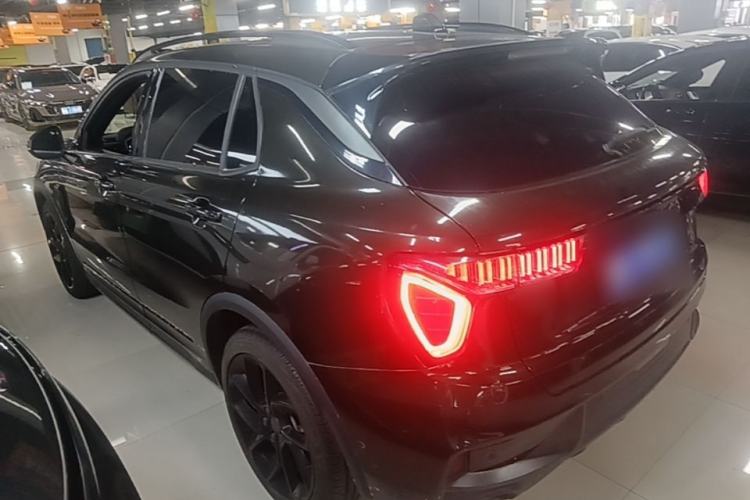 Used Lynk & Co 01 2021 2.0TD Four-Wheel Drive Dark Night Edition Rear Left 45 Deg