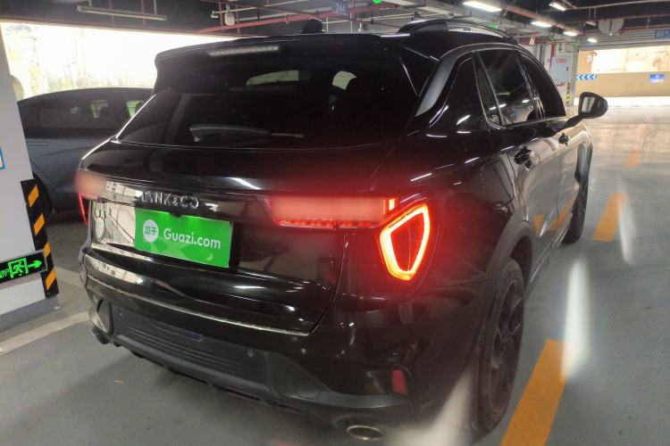 Used Lynk & Co 01 2021 2.0TD Four-Wheel Drive Dark Night Edition Rear Right 45 Deg