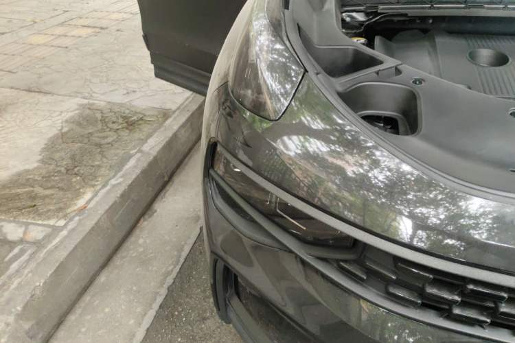 Used Lynk & Co 01 2021 2.0TD Four-Wheel Drive Dark Night Edition Right Front Headlight