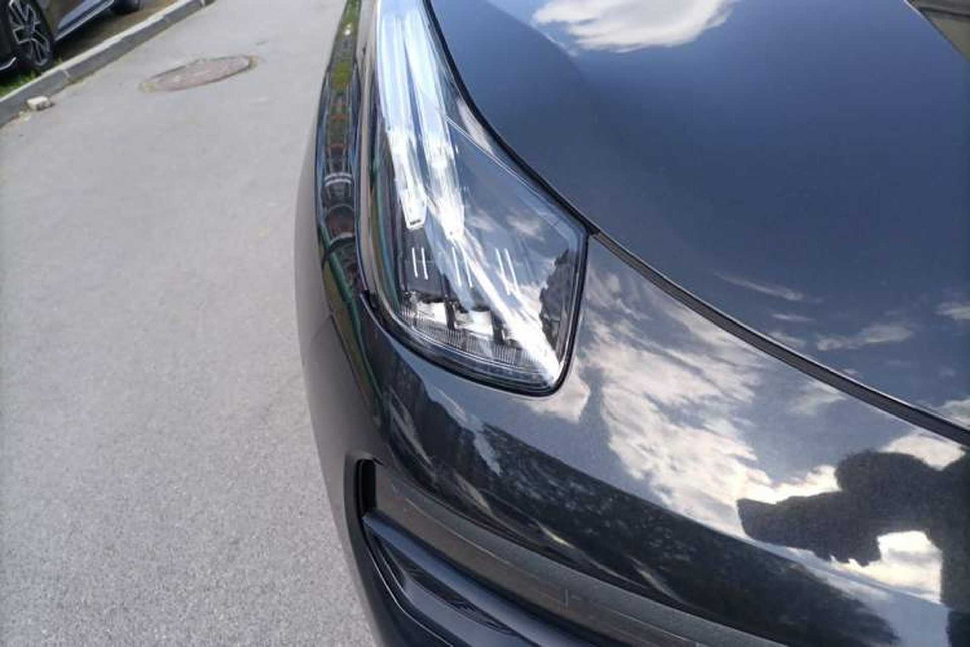 Used Lynk & Co 01 2021 2.0TD Four-Wheel Drive Dark Night Edition Right Front Headlight