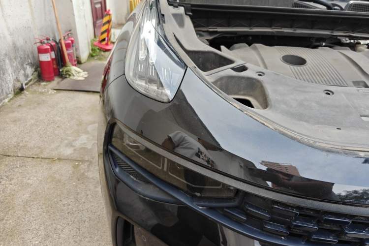 Used Lynk & Co 01 2021 2.0TD Four-Wheel Drive Dark Night Edition Right Front Headlight