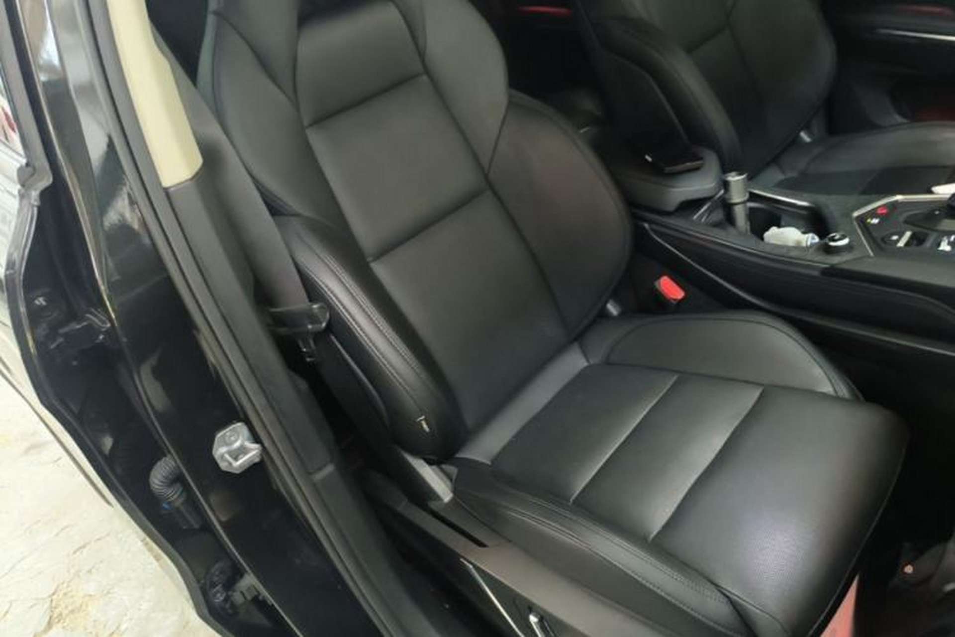 Used Lynk & Co 01 2021 2.0TD Two-Wheel-Drive Pro Trim Right Front Seat