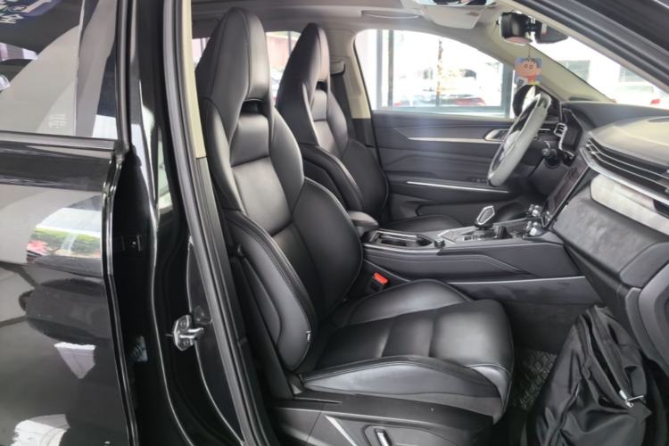 Used Lynk & Co 01 2021 2.0TD Two-Wheel-Drive Pro Trim Right Front Seat