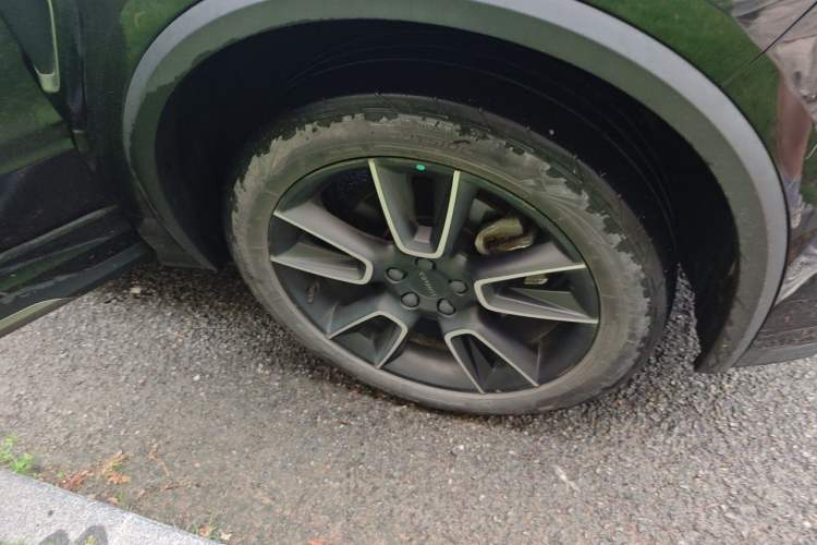 Used Lynk & Co 01 2021 2.0TD Two-Wheel Drive Zhaopu Pro Right Front Wheel Hub