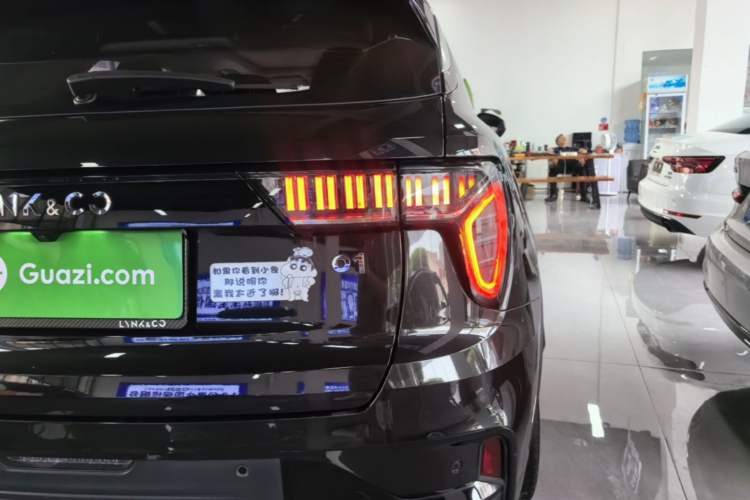 Used Lynk & Co 01 2021 2.0TD Two-Wheel-Drive Pro Trim Right Rear Taillight