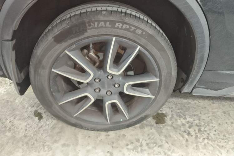Used Lynk & Co 01 2021 2.0TD Two-Wheel-Drive Pro Trim Right Rear Wheel Hub