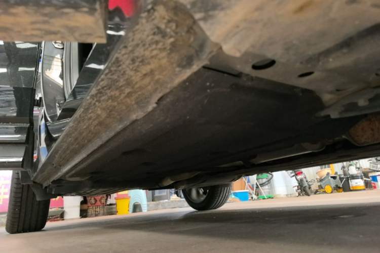 Used Lynk & Co 01 2021 2.0TD Four-Wheel Drive Dark Night Edition Right Side Sill