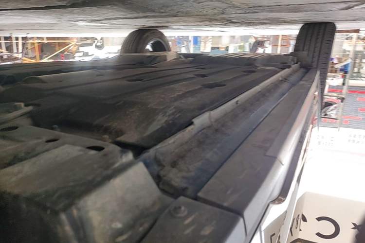 Used Lynk & Co 01 2021 2.0TD Two-Wheel-Drive Pro Trim Right Side Sill