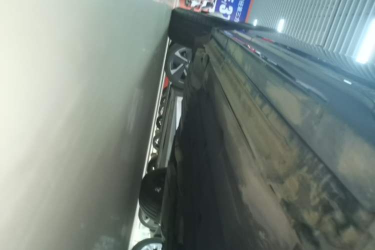 Used Lynk & Co 01 2021 2.0TD Four-Wheel Drive Hype-Halo Right Side Sill