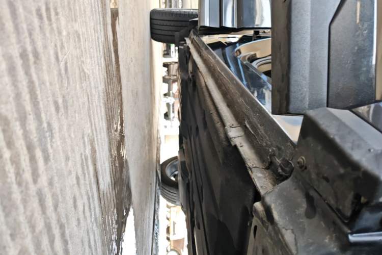Used Lynk & Co 01 2021 2.0TD Two-Wheel-Drive Pro Trim Right Side Sill
