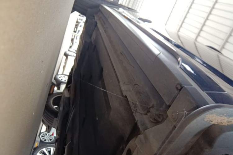 Used Lynk & Co 01 2021 2.0TD Two-Wheel-Drive Pro Trim Right Side Sill