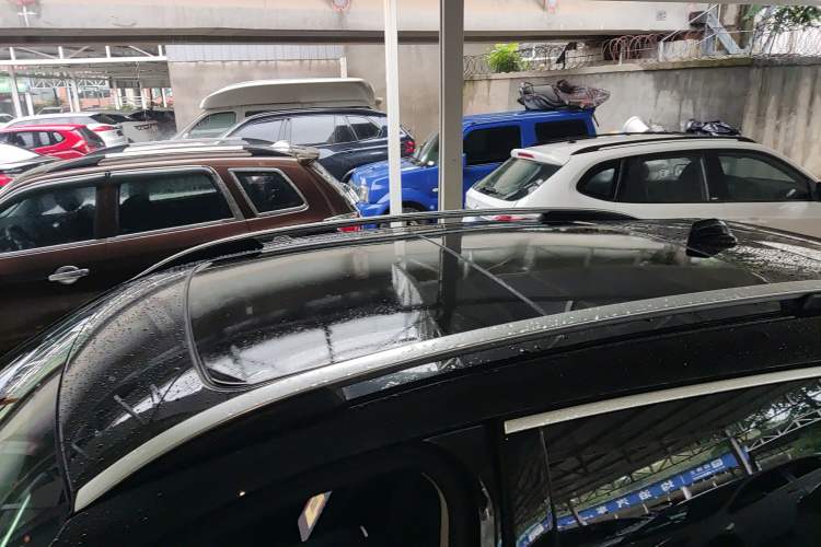 Used Lynk & Co 01 2021 2.0TD Two-Wheel-Drive Pro Trim Roof