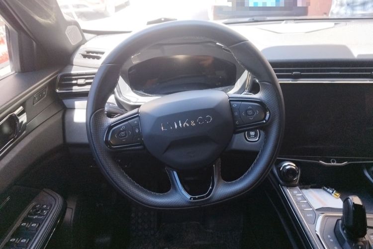 Used Lynk & Co 01 2021 2.0TD Four-Wheel Drive Dark Night Edition Steering Wheel