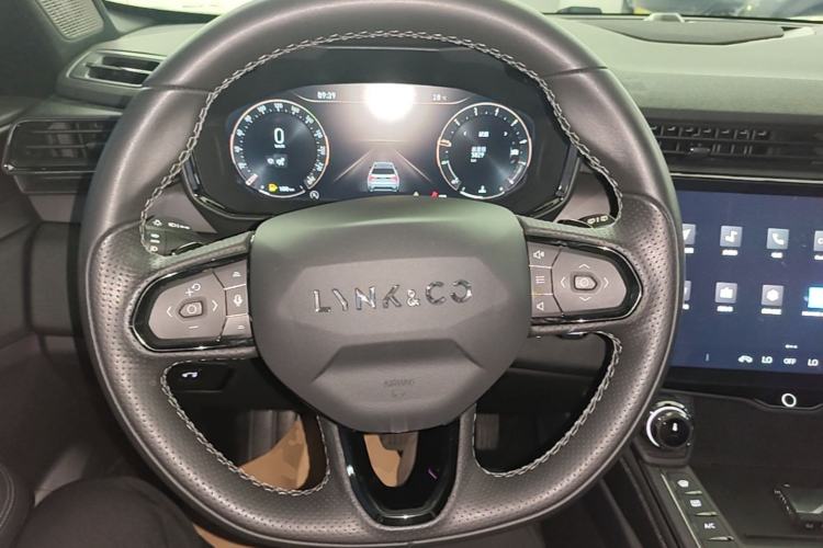 Used Lynk & Co 01 2021 2.0TD Four-Wheel Drive Hype-Halo Steering Wheel