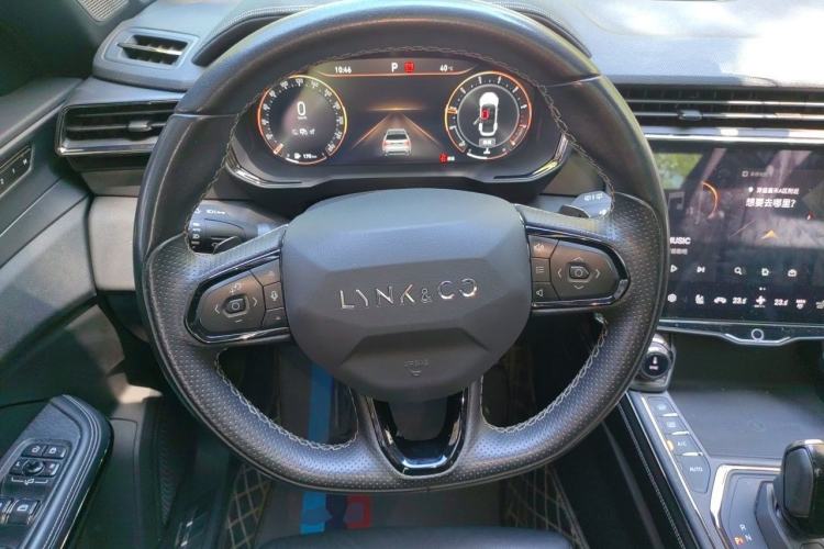 Used Lynk & Co 01 2021 2.0TD Four-Wheel Drive Hype-Halo Steering Wheel