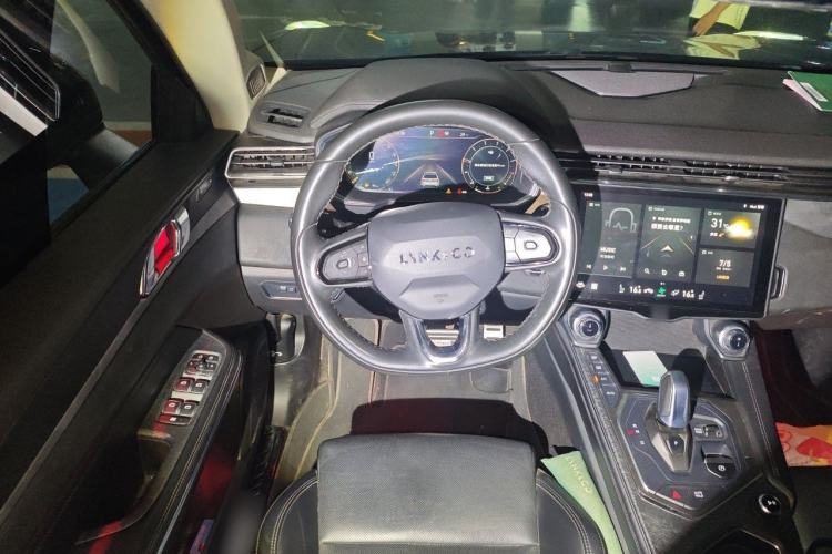 Used Lynk & Co 01 2021 2.0TD Two-Wheel-Drive Pro Trim Steering Wheel