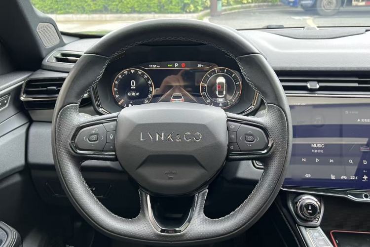 Used Lynk & Co 01 2021 2.0TD Four-Wheel Drive Dark Night Edition Steering Wheel