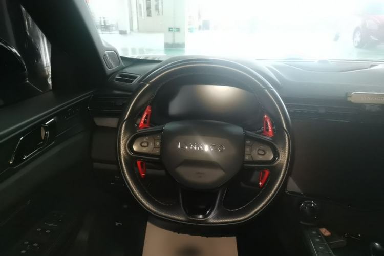 Used Lynk & Co 01 2021 2.0TD Four-Wheel Drive Dark Night Edition Steering Wheel