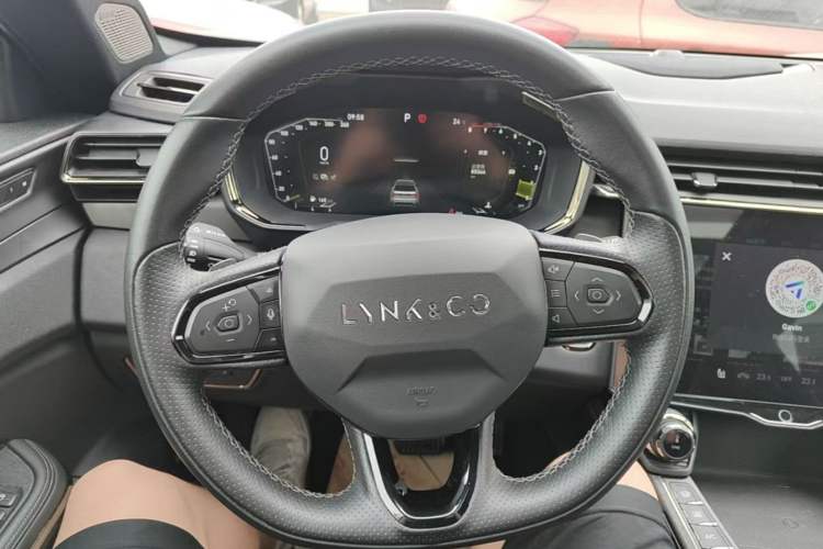 Used Lynk & Co 01 2021 2.0TD Four-Wheel Drive Dark Night Edition Steering Wheel