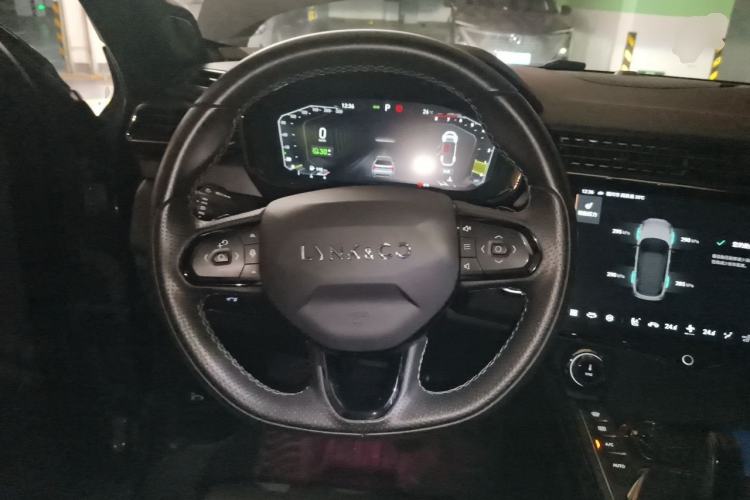 Used Lynk & Co 01 2021 2.0TD Four-Wheel Drive Dark Night Edition Steering Wheel