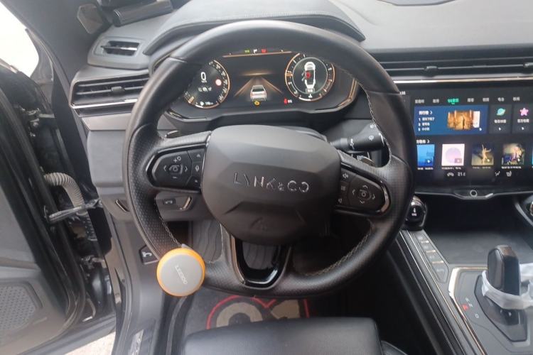 Used Lynk & Co 01 2021 2.0TD Four-Wheel Drive Dark Night Edition Steering Wheel