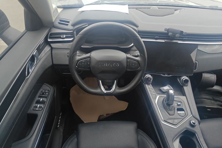 Used Lynk & Co 01 2021 2.0TD Two-Wheel-Drive Pro Trim Steering Wheel