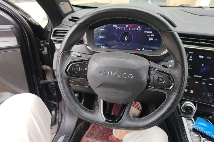 Used Lynk & Co 01 2021 2.0TD Four-Wheel Drive Dark Night Edition Steering Wheel