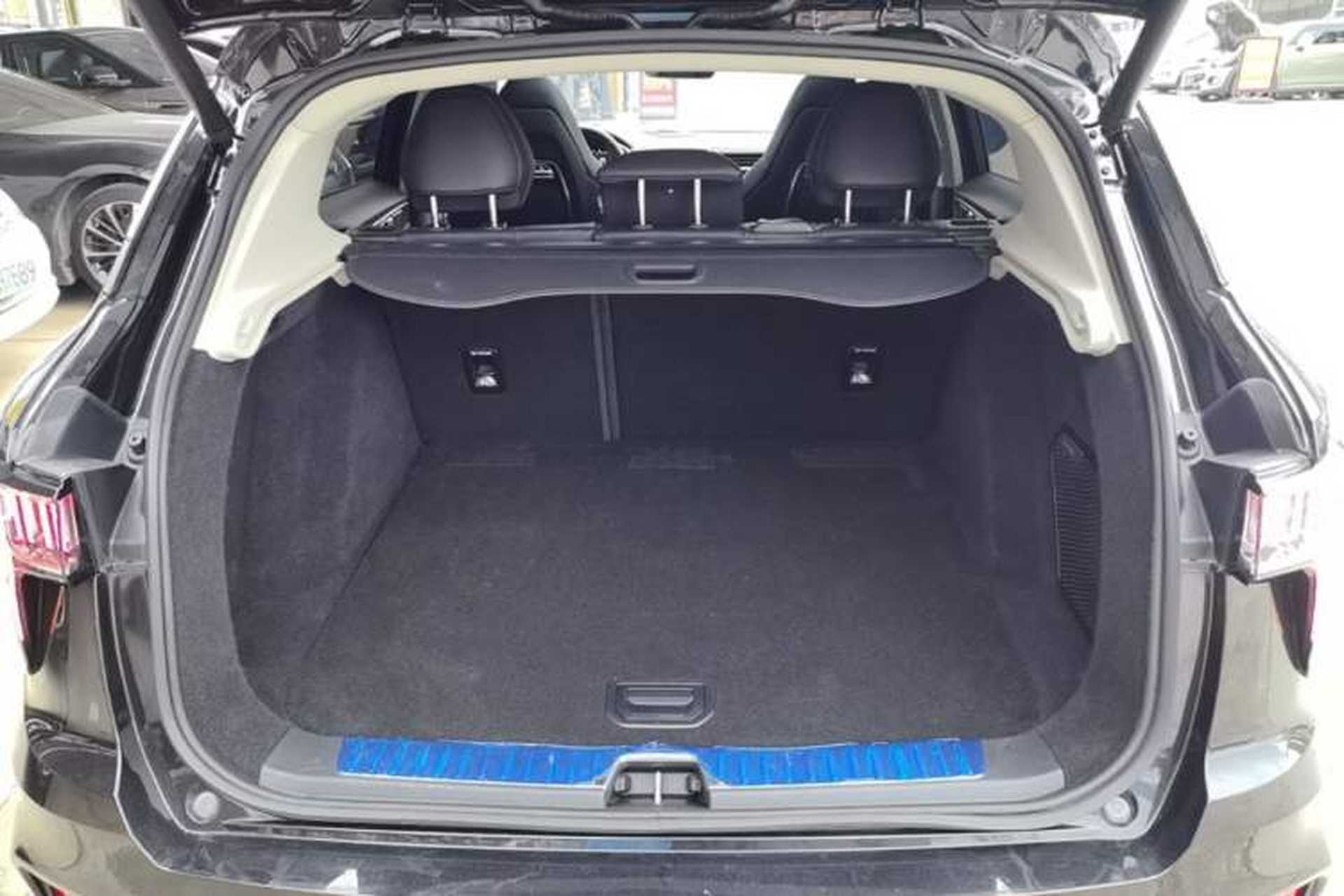 Used Lynk & Co 01 2021 2.0TD Two-Wheel-Drive Pro Trim Trunk