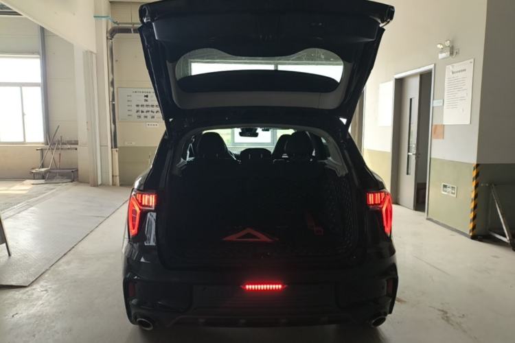Used Lynk & Co 01 2021 2.0TD Two-Wheel-Drive Pro Trim Trunk