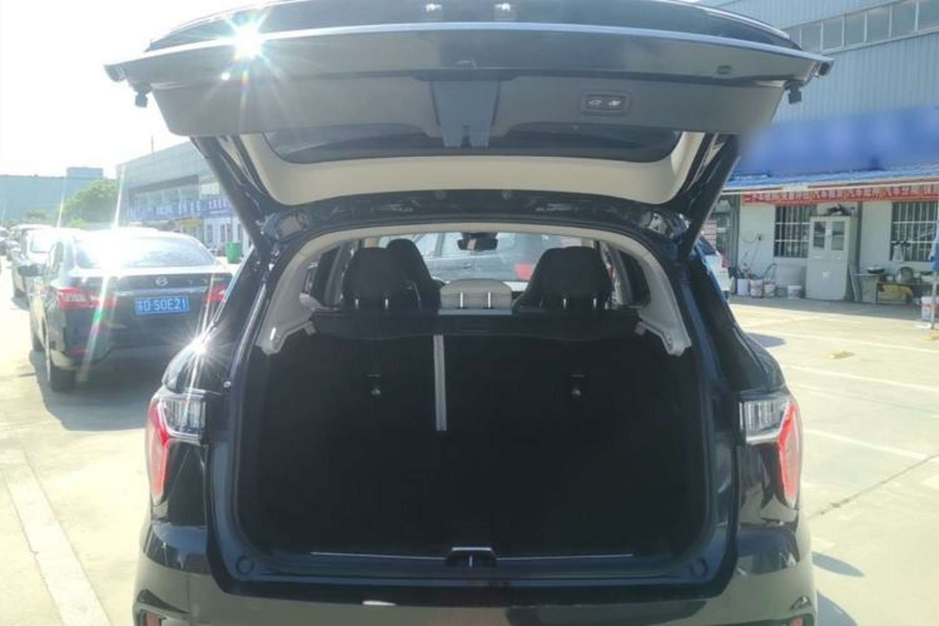 Used Lynk & Co 01 2021 2.0TD Two-Wheel Drive Zhaopu Pro Trunk