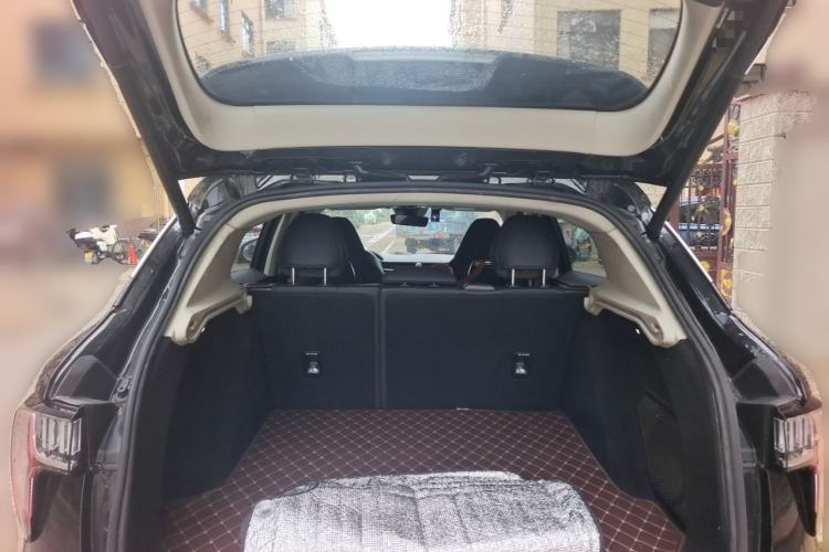 Used Lynk & Co 01 2021 2.0TD Two-Wheel-Drive Pro Trim Trunk