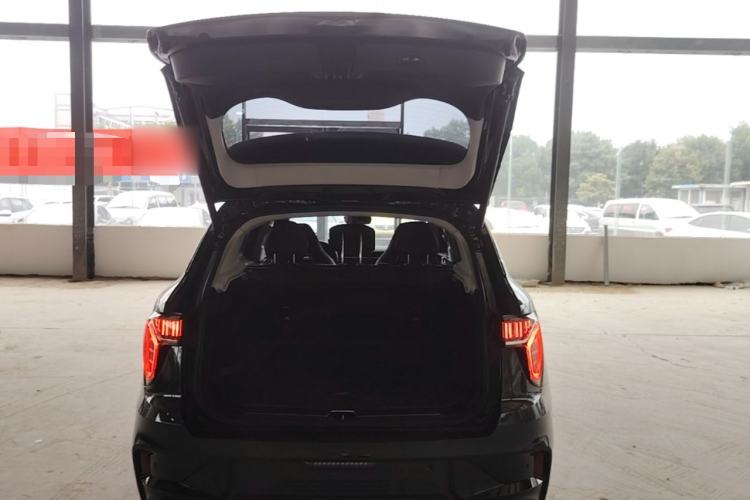 Used Lynk & Co 01 2021 2.0TD Two-Wheel-Drive Pro Trim Trunk