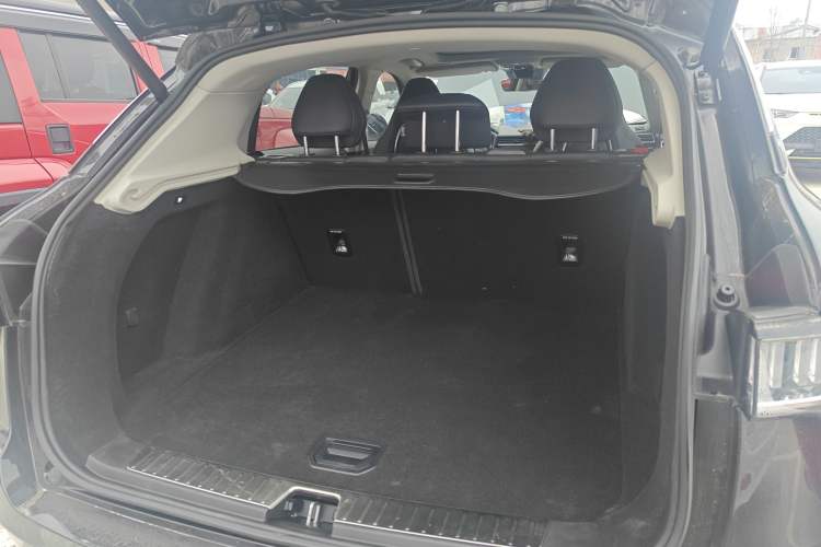 Used Lynk & Co 01 2021 2.0TD Two-Wheel-Drive Pro Trim Trunk
