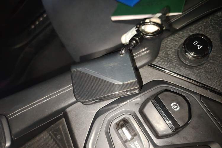 Used Lynk & Co 01 2021 2.0TD Four-Wheel Drive Dark Night Edition Vehicle Key