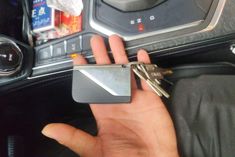 Used Lynk & Co 01 2021 2.0TD Two-Wheel-Drive Pro Trim Vehicle Key