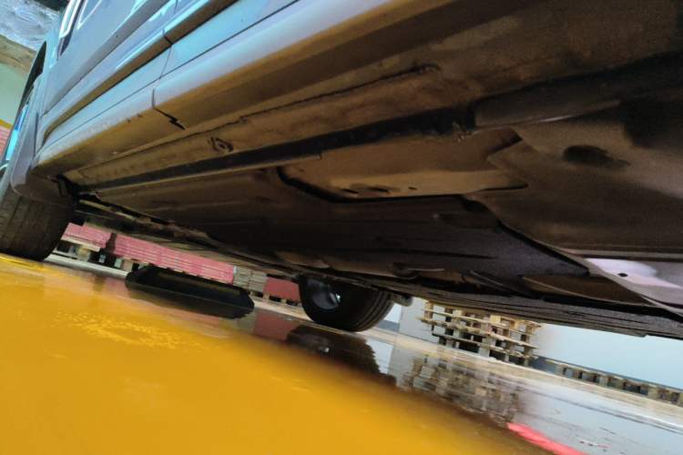 Used Lynk & Co 01 2021 2.0TD Two-Wheel Drive Zhaopu Pro Chassis Rear Left