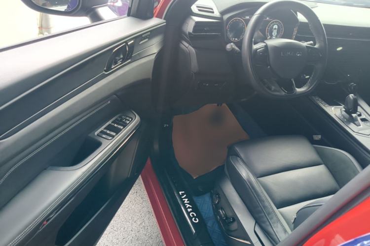 Used Lynk & Co 01 2021 2.0TD Four-Wheel Drive Hype-Halo Driver Seat