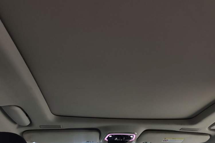 Used Lynk & Co 01 2021 2.0TD Two-Wheel-Drive Pro Trim Headliner