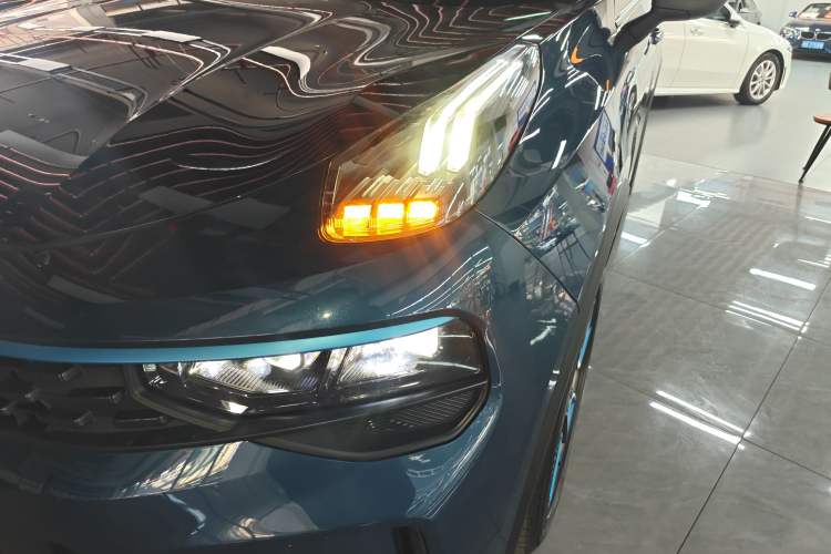 Used Lynk & Co 01 2021 2.0TD Two-Wheel Drive Zhaopu Pro Left Front Headlight