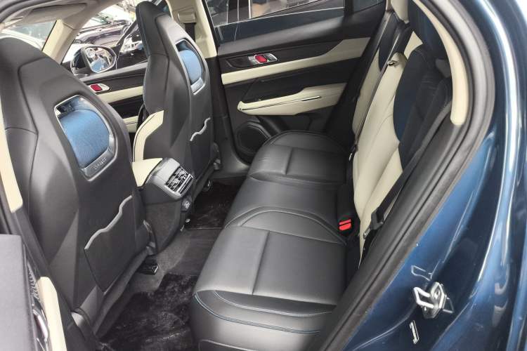 Used Lynk & Co 01 2021 2.0TD Two-Wheel Drive Zhaopu Pro Left Rear Seat