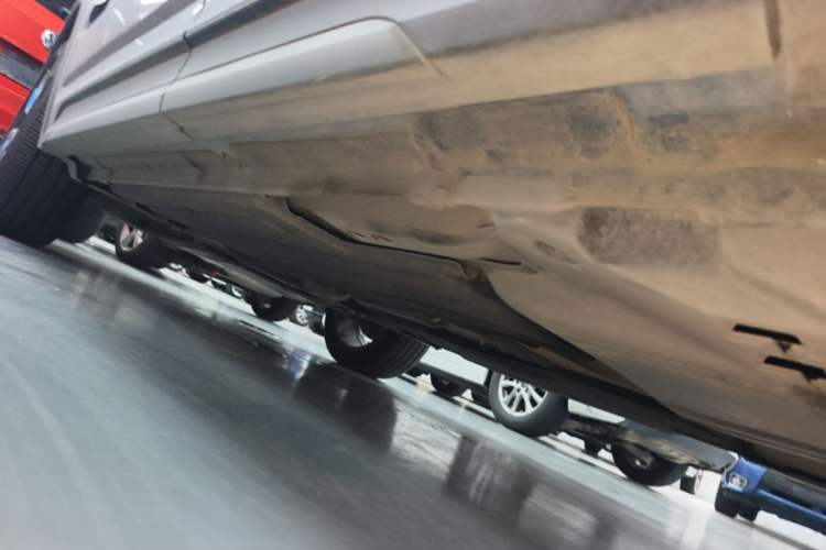 Used Lynk & Co 01 2021 2.0TD Two-Wheel Drive Zhaopu Pro Left Side Sill