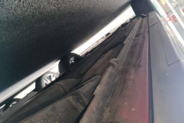 Used Lynk & Co 01 2021 2.0TD Four-Wheel Drive Hype-Halo Left Side Sill