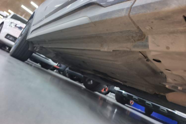 Used Lynk & Co 01 2021 2.0TD Two-Wheel Drive Zhaopu Pro Right Side Sill