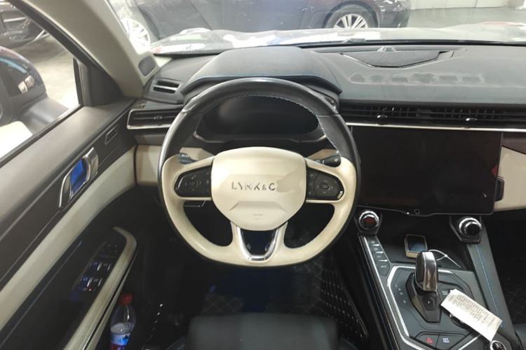Used Lynk & Co 01 2021 2.0TD Two-Wheel-Drive Pro Trim Steering Wheel