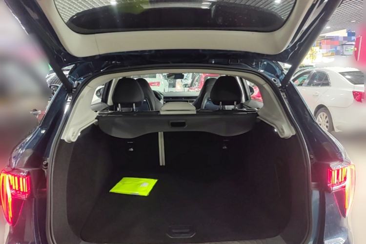 Used Lynk & Co 01 2021 2.0TD Two-Wheel-Drive Pro Trim Trunk
