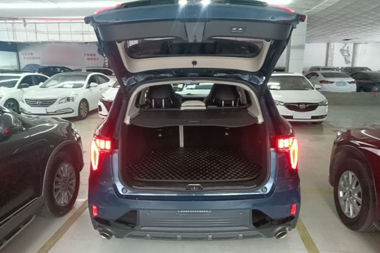 Used Lynk & Co 01 2021 2.0TD Two-Wheel Drive Zhaopu Pro Trunk
