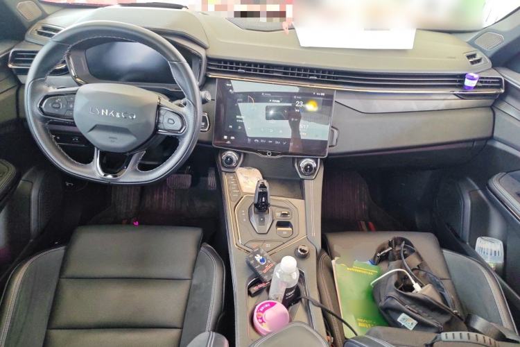 Used Lynk & Co 01 2021 2.0TD Four-Wheel Drive Hype-Halo Center Console