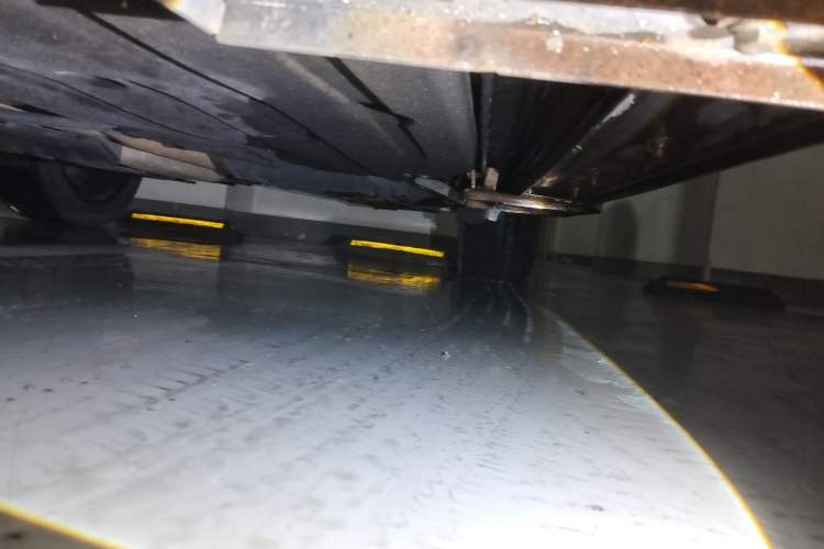 Used Lynk & Co 01 2021 2.0TD Two-Wheel Drive Zhaopu Pro Chassis Front Left