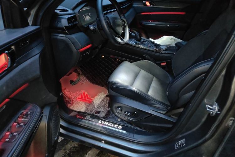 Used Lynk & Co 01 2021 2.0TD Four-Wheel Drive Hype-Halo Driver Seat